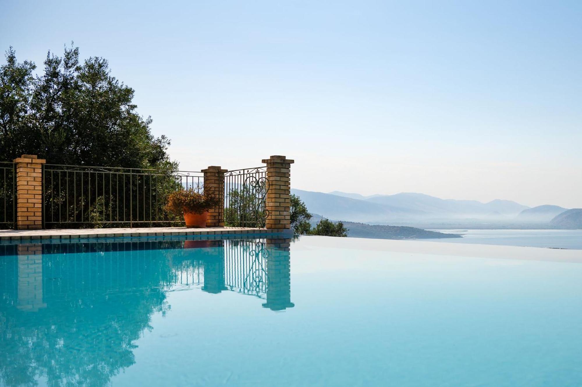 Villa Vilelmina Agnitsini Ngoại thất bức ảnh